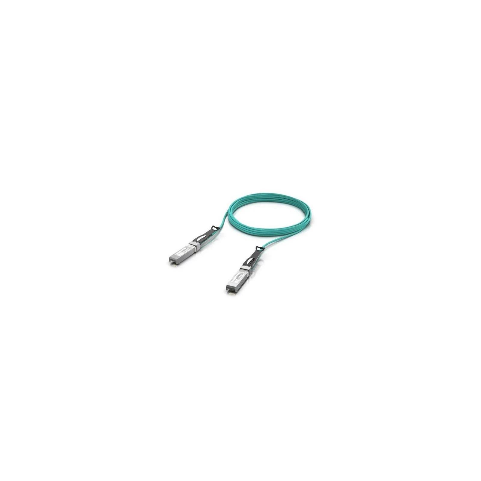 "Long-range QSFP28 direct attach cable w