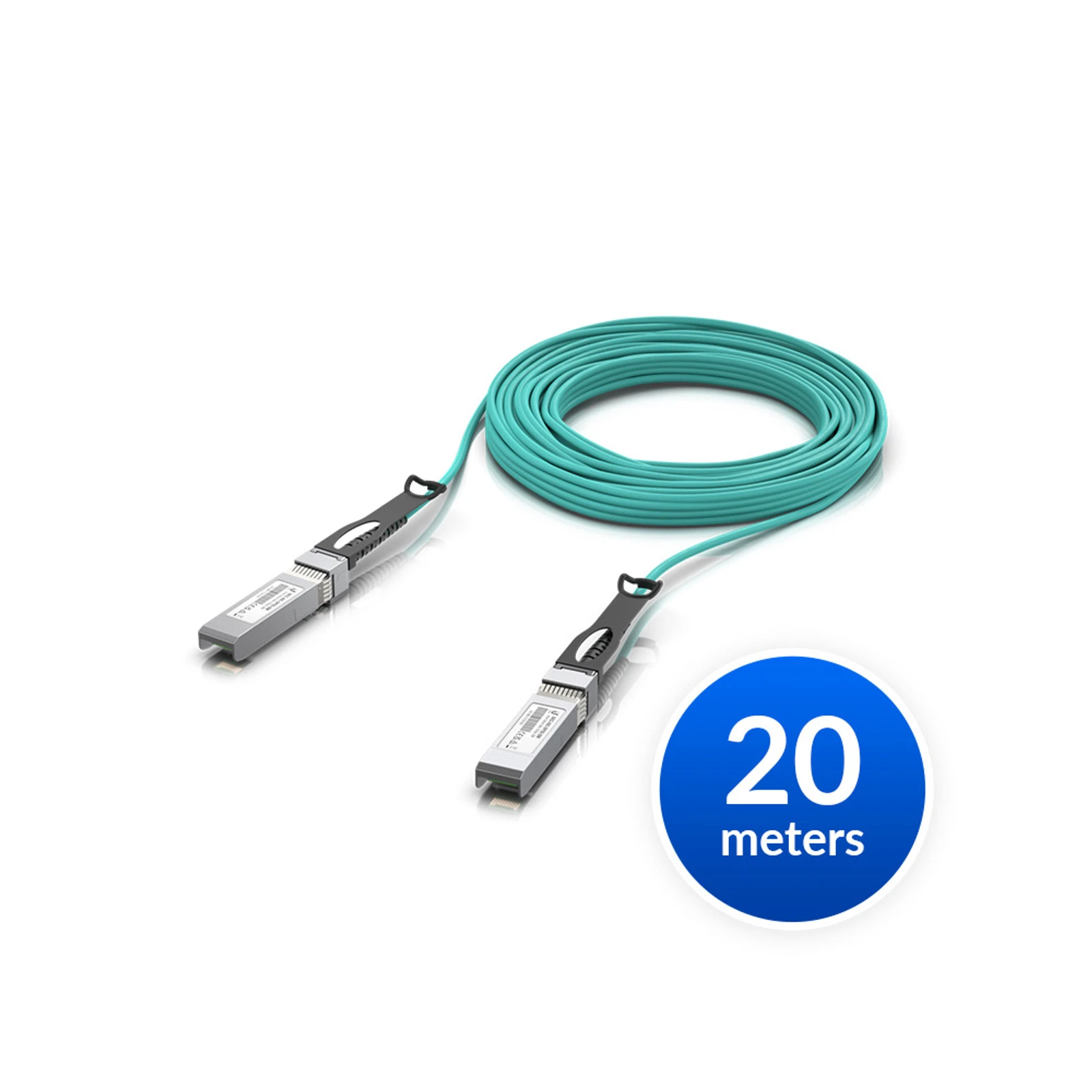 "Long-range QSFP28 direct attach cable w